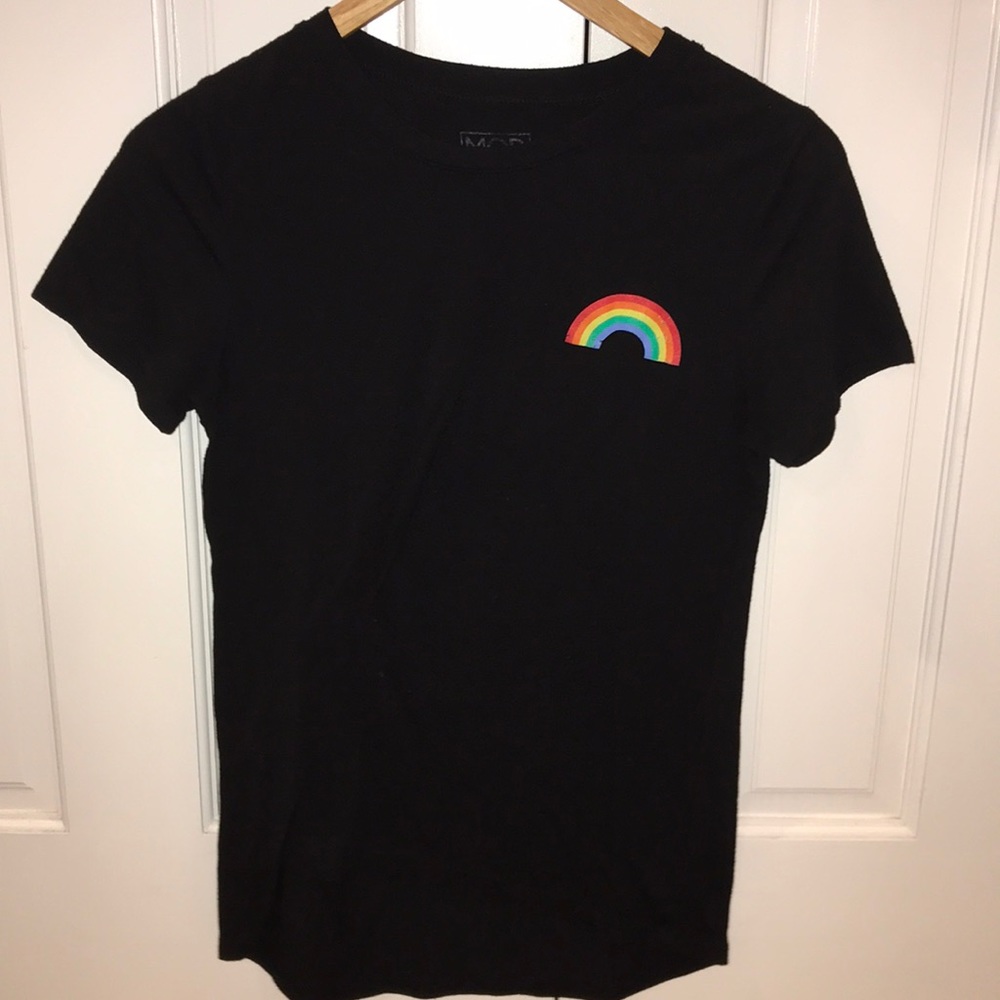 Black tee with rainbow detail!